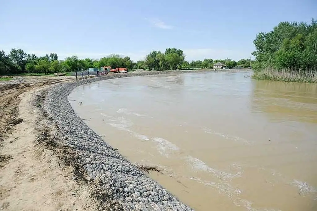 Le rive del bacino di Otkaznensky