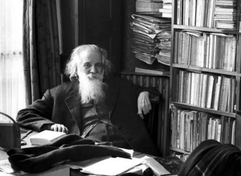 Gaston Bachelard: életrajz, tevékenységek, főbb ötletek