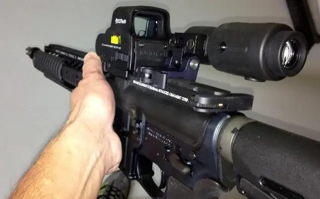 eotech holografski nišan