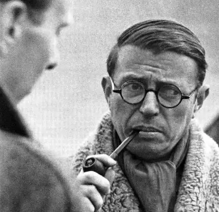 Jean-Paul Sartre - seorang penulis terkenal, ahli falsafah terhebat pada zamannya, seorang tokoh masyarakat yang aktif