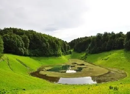 খমেলেভস্কি হ্রদ