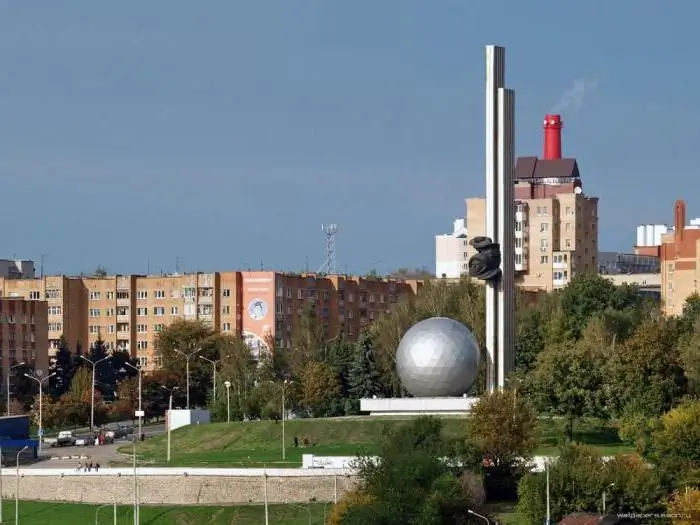 monuments nyob rau hauv kaluga nqi