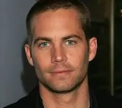 ¿Dónde está enterrado Paul Walker?