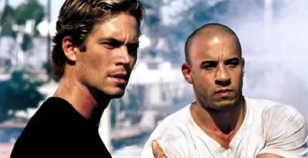 Cementiri on està enterrat Paul Walker